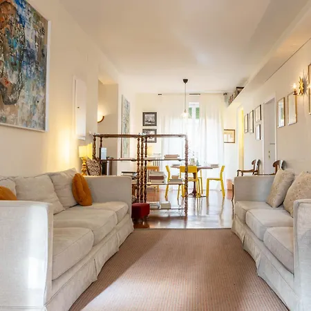 Apartament Pitti Deluxe *
