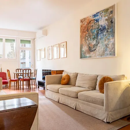 Pitti Deluxe Apartment
